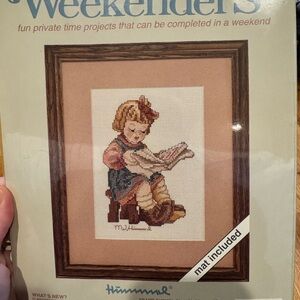 New Vintage Hummel Weekenders Counted Cross Stitch Kit – Girl Reading